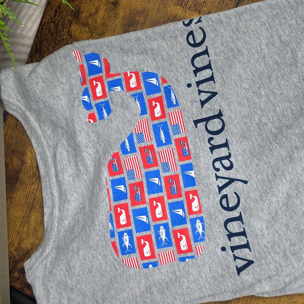 Vineyard Vines Flag Pocket Tee - Picture 3 of 9